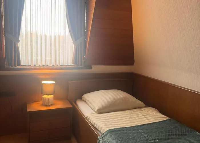 Restaurant Waldschloesschen 호텔 아른스베르크