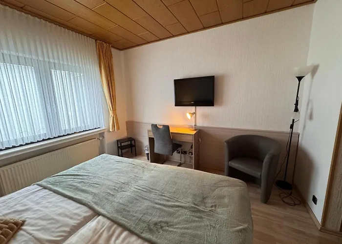 Restaurant Waldschloesschen 4*